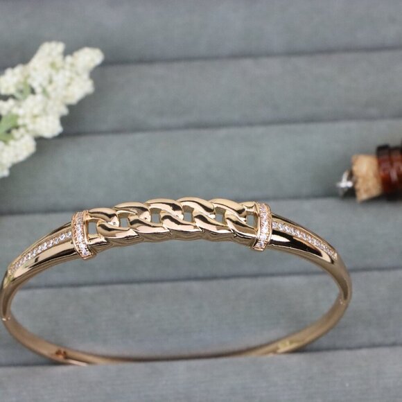 Rose Gold Bangle with Bold Chain Centerpiece, XPBL0577 - Picture 10 of 12